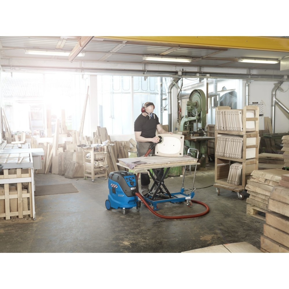 Produktabbildung Nr. 6: Nilfisk® ATTIX 44-2M IC health and safety vacuum cleaner, wet + dry